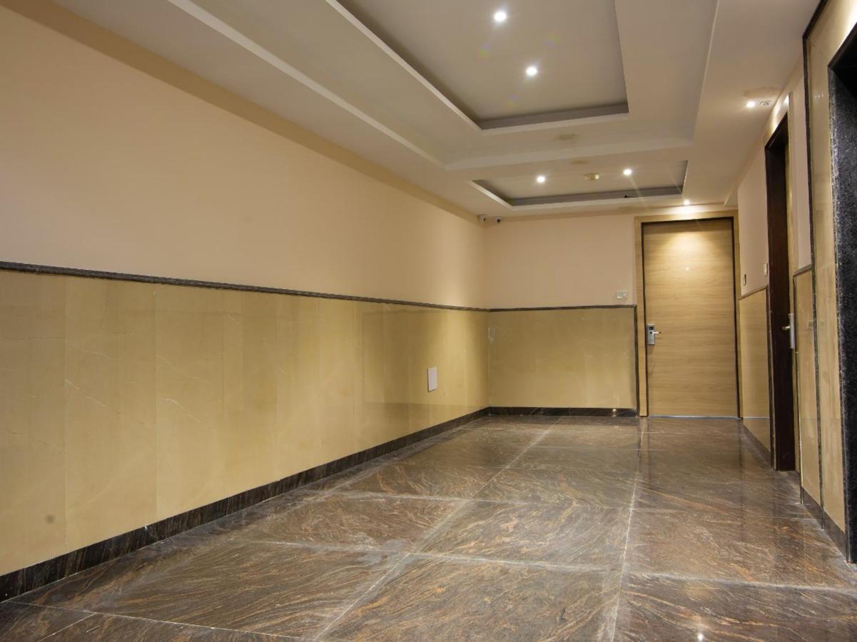 Hotel Ivy Plaza Luxury Νέο Δελχί Εξωτερικό φωτογραφία