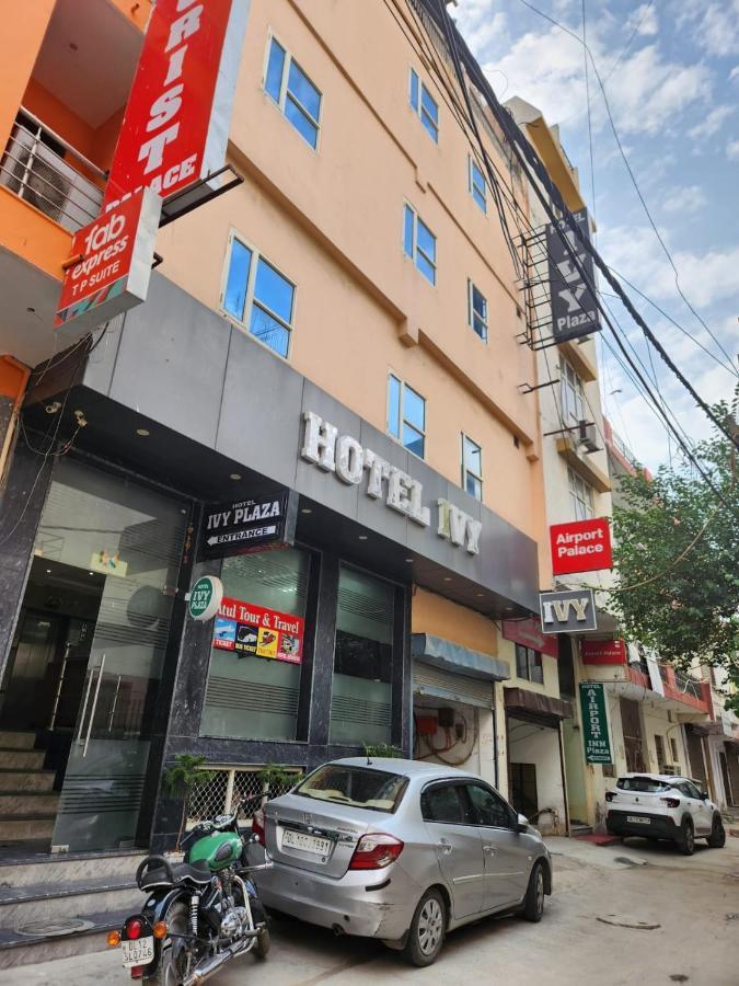 Hotel Ivy Plaza Luxury Νέο Δελχί Εξωτερικό φωτογραφία